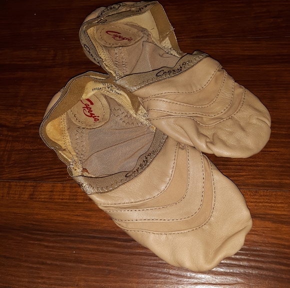 BNIB Mens/Women’s Caramel or Black Freeform - Picture 12 of 16